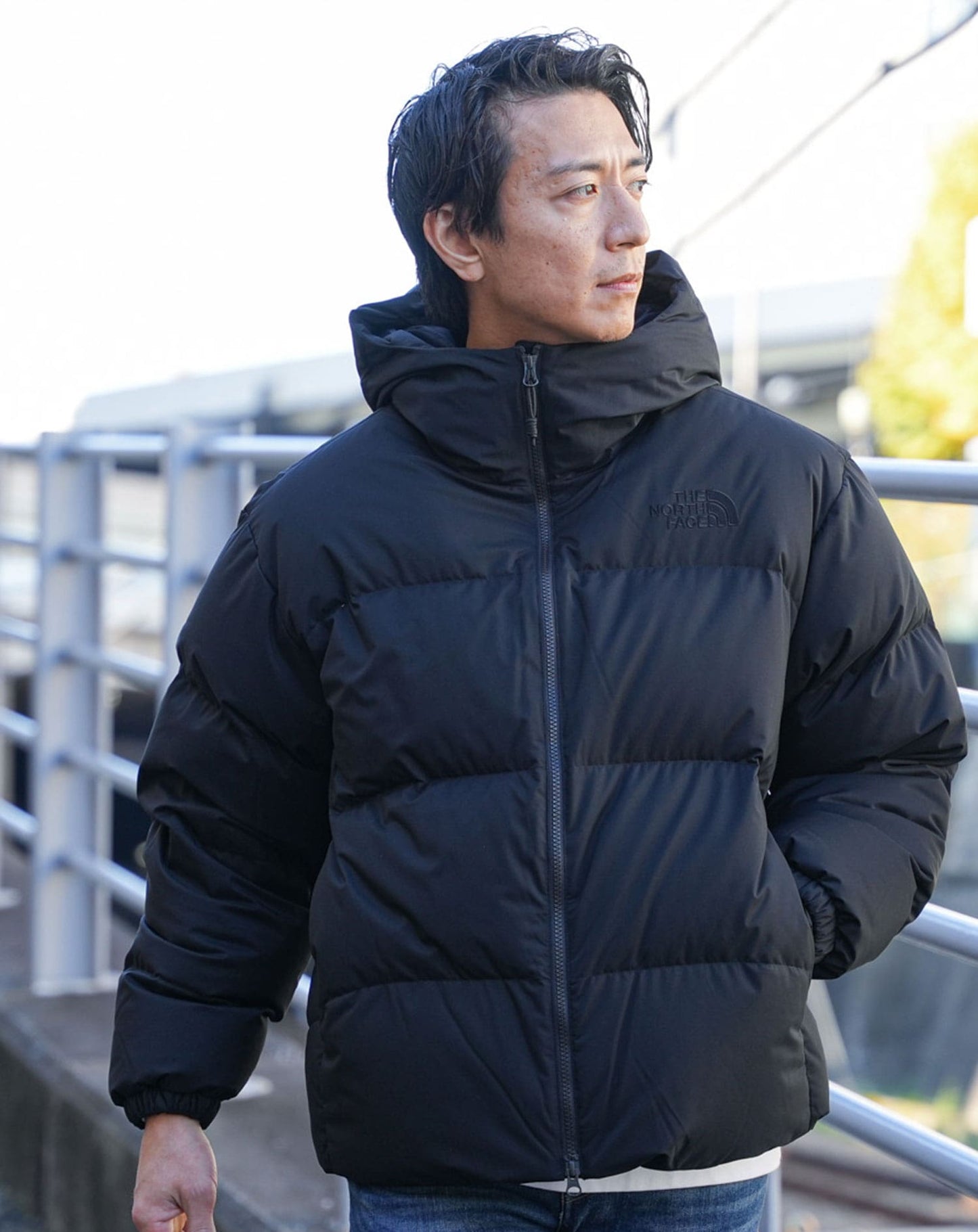 ブラック　H183cmW63kg 着用サイズ:Ｌ