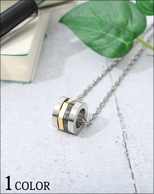 50代メンズにおすすめネックレスその10・リングデザイン4連ネックレス