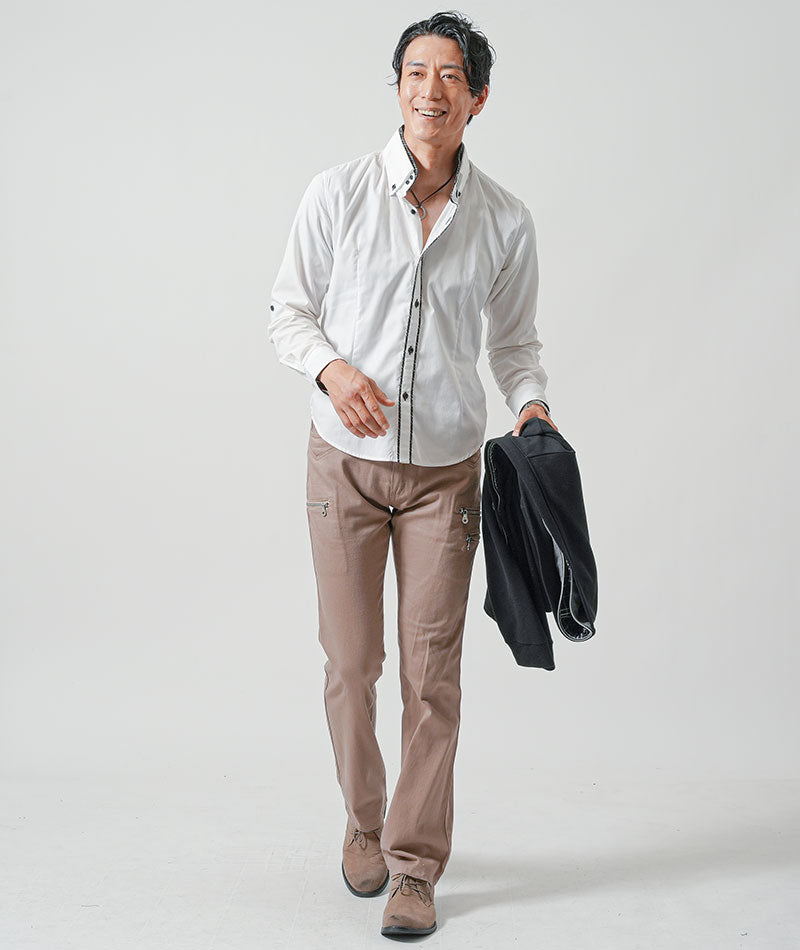 40代メンズ3点コーデセット　黒長袖パーカー×白長袖シャツ×ベージュブーツカットチノパンツ