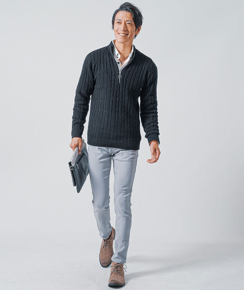 40代メンズ3点コーデセット　黒長袖ニットアウター×白長袖シャツ×グレースリムチノパンツ