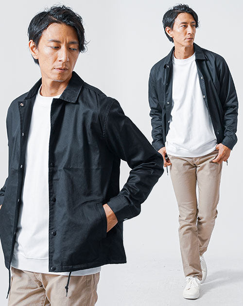 30代メンズ3点コーデセット　黒長袖コーチジャケット×白長袖Tシャツ×ベージュスリムチノパンツ