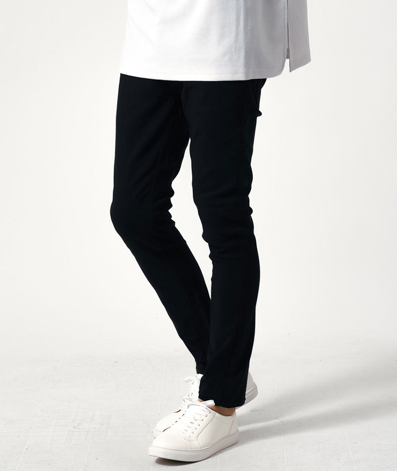 30代メンズ3点コーデセット　グレー長袖ノーカラージャケット×白長袖モックネックTシャツ×黒スリムチノパンツ