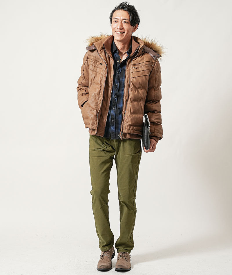40代メンズ3点コーデセット　キャメル中綿ジャケット×ブルー長袖チェックシャツ×オリーブスリムチノパンツ