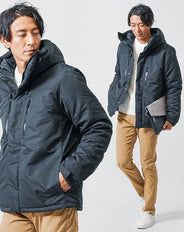 冬の3点コーデセット　黒中綿ジャケット×白長袖ニット×ベージュスリムチノパンツ