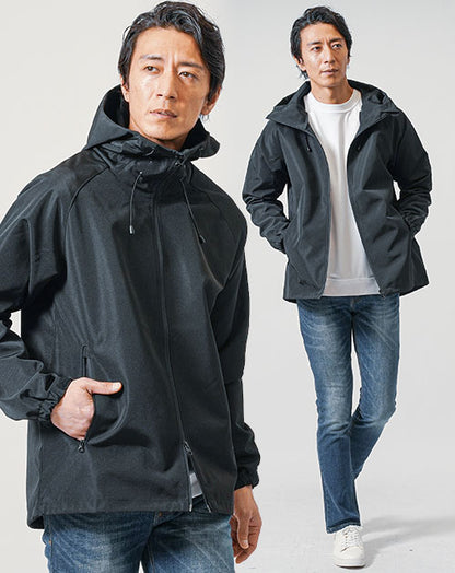 30代メンズ3点コーデセット　黒マウンテンパーカー×白長袖Tシャツ×ネイビースリムデニムパンツ