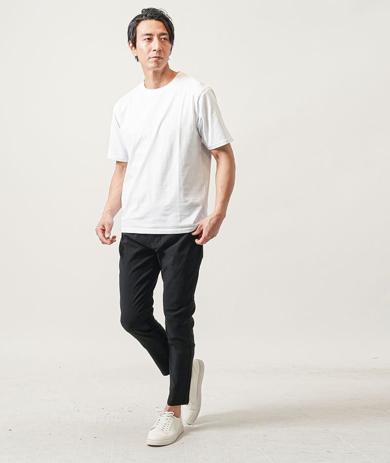 30代メンズ夏の3点コーデセット　グレー半袖オープンカラーシャツ×白半袖Tシャツ×黒アンクルチノパンツ