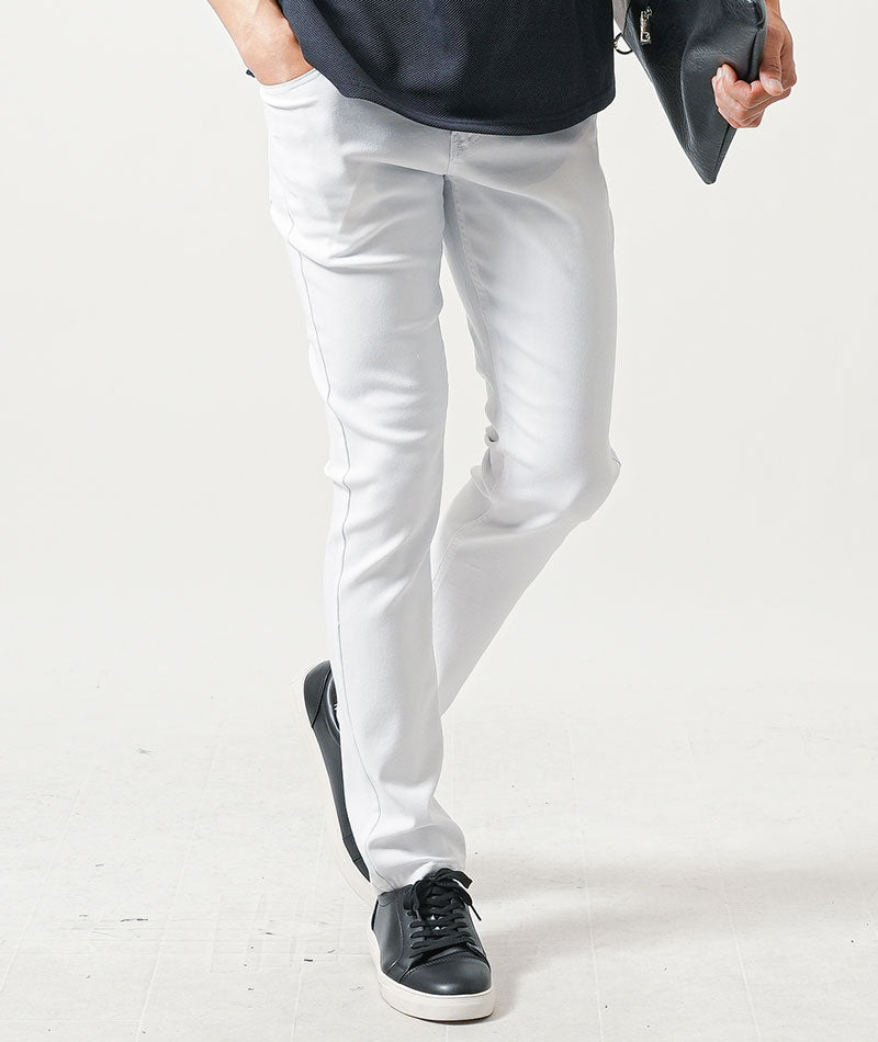 がっちり体型30代メンズ夏コーデ3点セット　ネイビー5分袖プルパーカー×ブルー半袖Tシャツ×白ストレッチチノパンツ