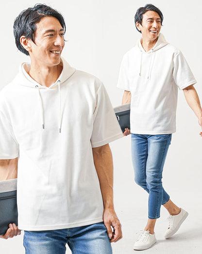 30代メンズ夏の2点コーデセット　白5分袖プルパーカー×ブルーアンクルデニムパンツ