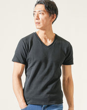 黒半袖VネックTシャツ