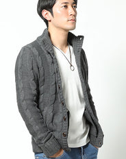 スタンドカラーニットアウター