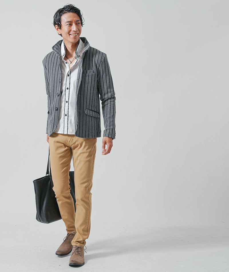 40代メンズ3点コーデセット　グレー長袖ジャケット×白長袖シャツ×ベージュスリチノパンツ