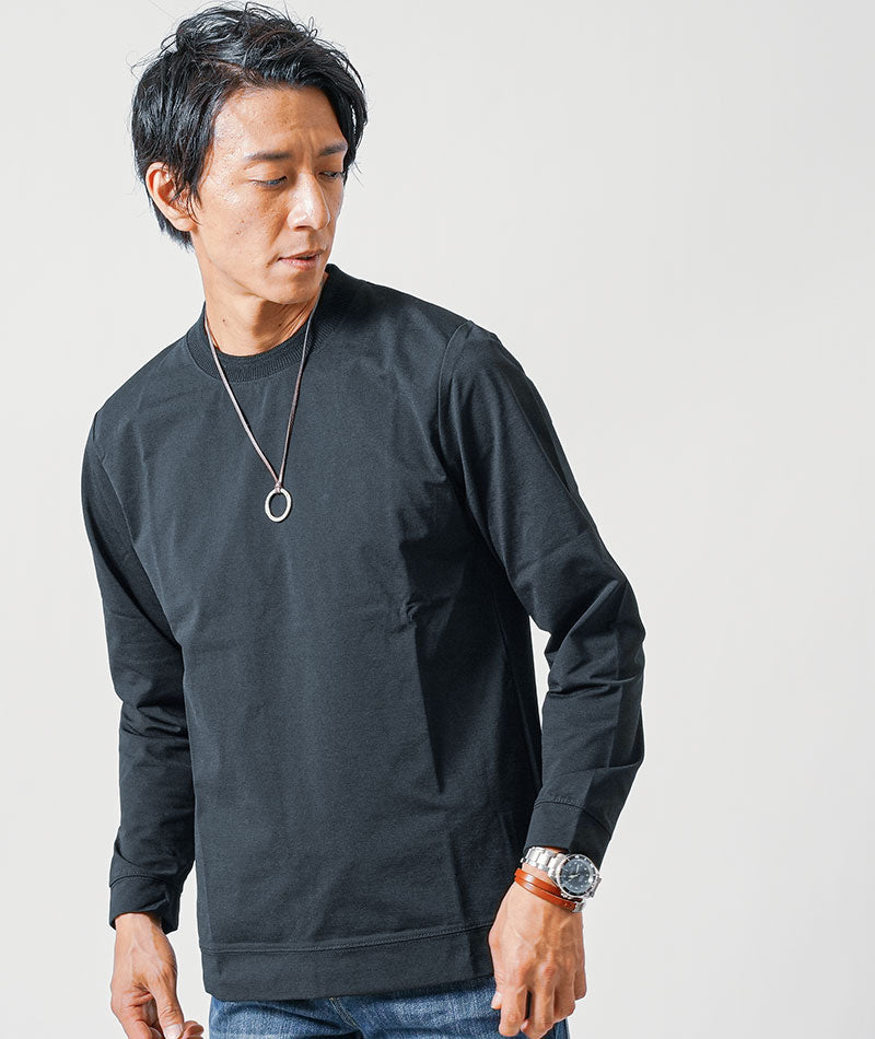 40代メンズ3点コーデセット　ネイビー長袖テーラードジャケット×黒長袖Tシャツ×スリムインディゴデニムパンツ