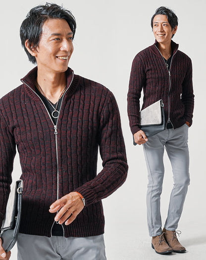 40代メンズ3点コーデセット　ワイン長袖ニットアウター×黒長袖Tシャツ×グレースリムチノパンツ