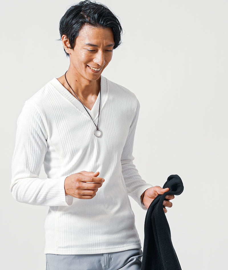 40代メンズ3点コーデセット　黒長袖ニットカーディガン×白長袖Tシャツ×グレースリムチノパン