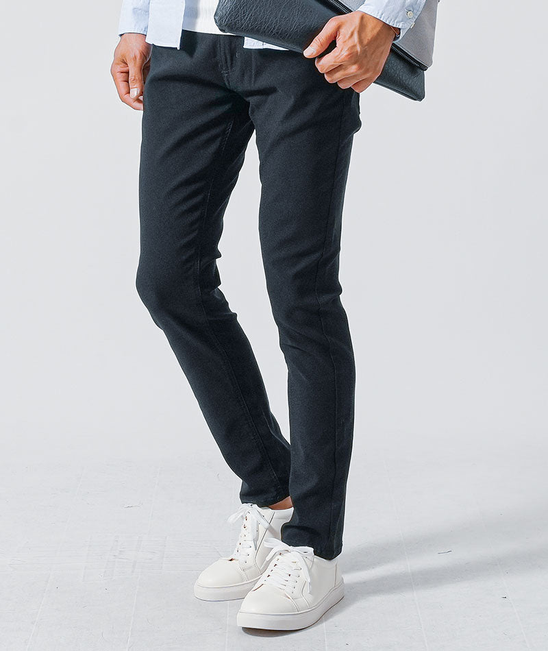 40代メンズ3点コーデセット　日本製サックス長袖バンドカラーシャツ×白長袖袖Tシャツ×黒スリムチノパンツ