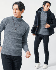 冬の3点コーデセット ネイビーダウンジャケット×グレータートルネックニット×黒スリムチノパンツ