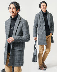 冬の3点コーデセット グレンチェックチェスターコート×黒タートルネックニット×ベージュスリムチノパンツ