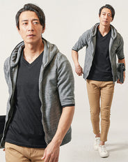 40代メンズ3点コーデセット　黒5分袖ジップパーカー×黒半袖Tシャツ×ベージュスリムアンクルチノパンツ