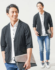 40代メンズ夏の3点コーデセット　黒7分袖テーラードジャケット×白半袖ポロシャツ×ブルーアンクルデニムパンツ