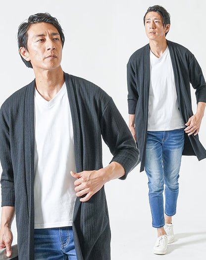 40代メンズ夏の3点コーデセット　黒7分袖ロングカーディガン×白半袖Tシャツ×ブリーチアンクルデニムパンツ
