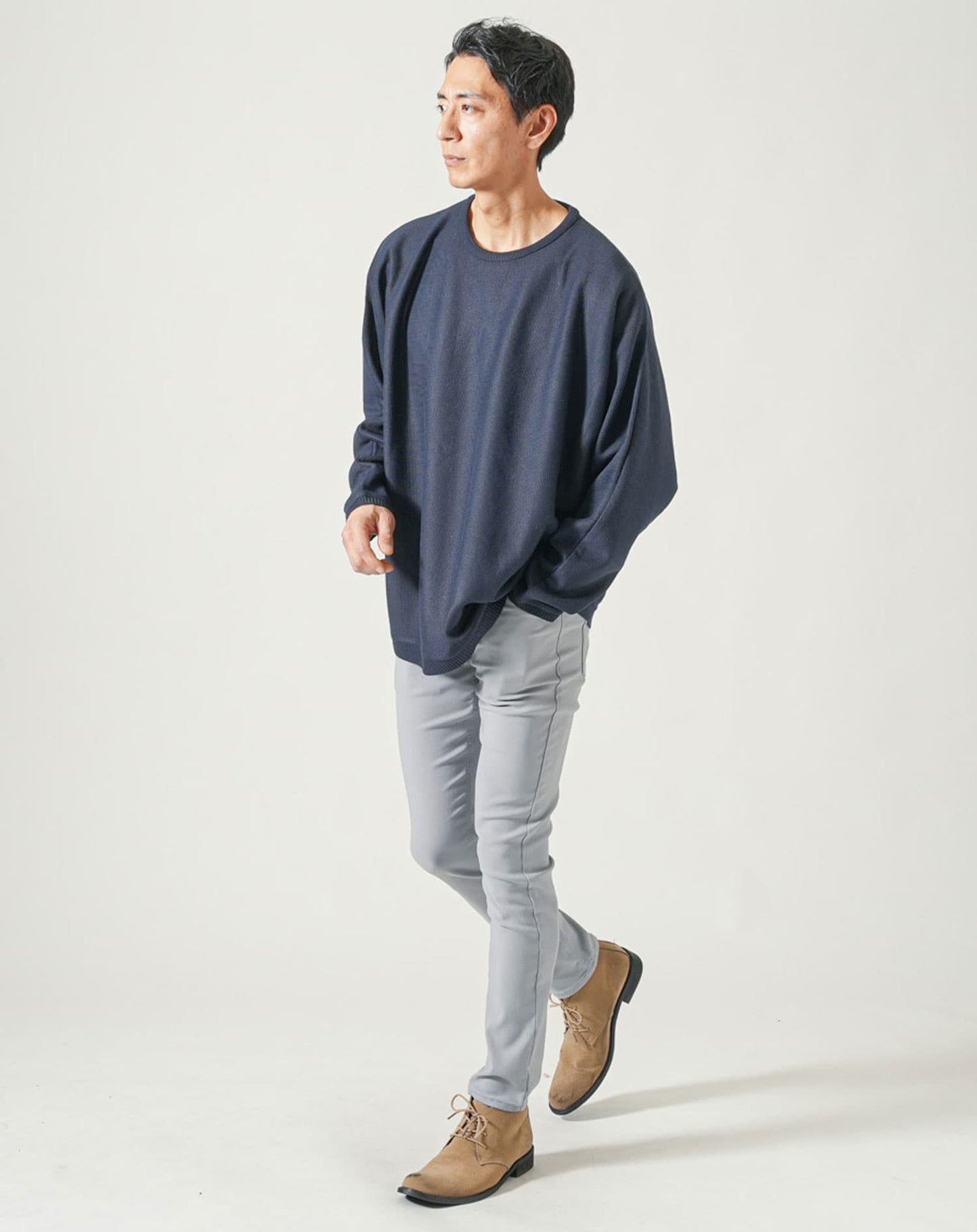 ドルマンスリーブゆったり長袖クルーネックニット