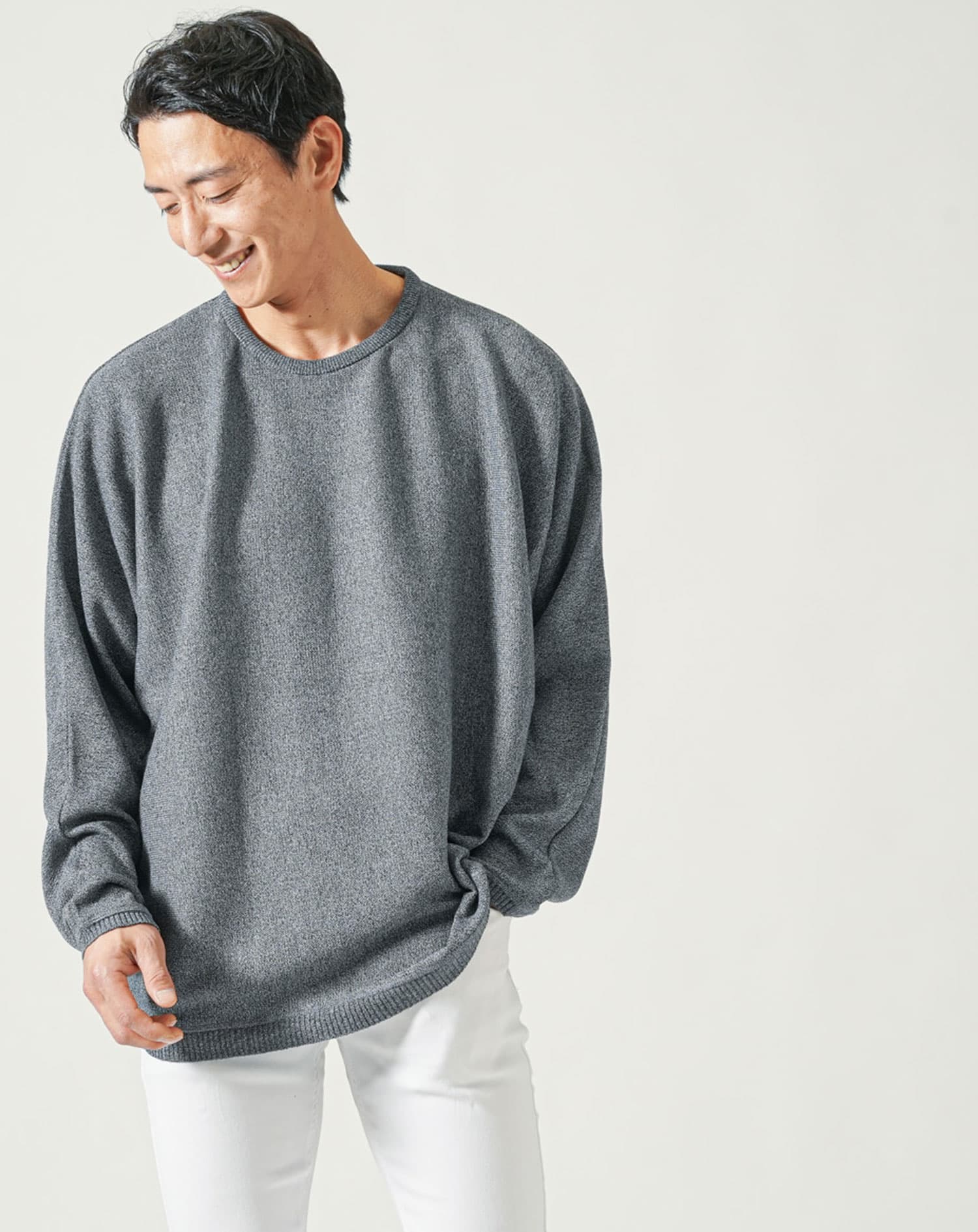 ドルマンスリーブゆったり長袖クルーネックニット