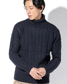 7Gケーブル編みタートルネックニットセーター