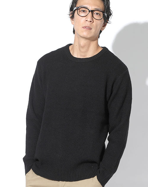 形態安定ワッフル編みゆったりシルエットクルーネックニットセーター