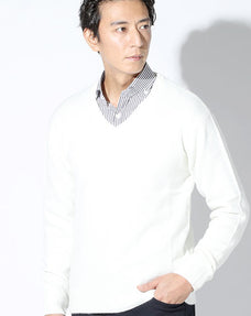 抗ピリングVネックニットセーター