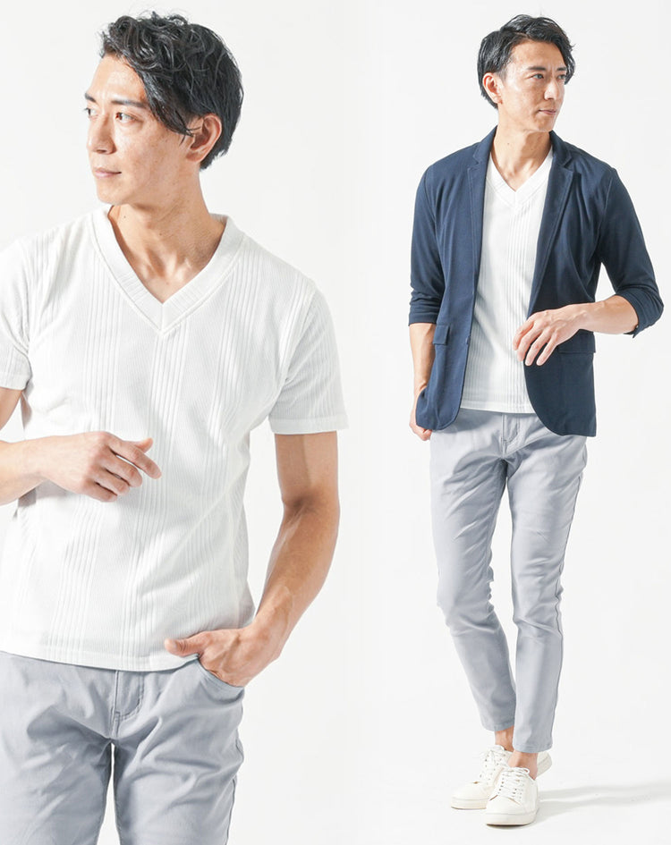 ネイビー7分袖テーラードジャケット×白半袖Tシャツ×グレーアンクルチノパンツ