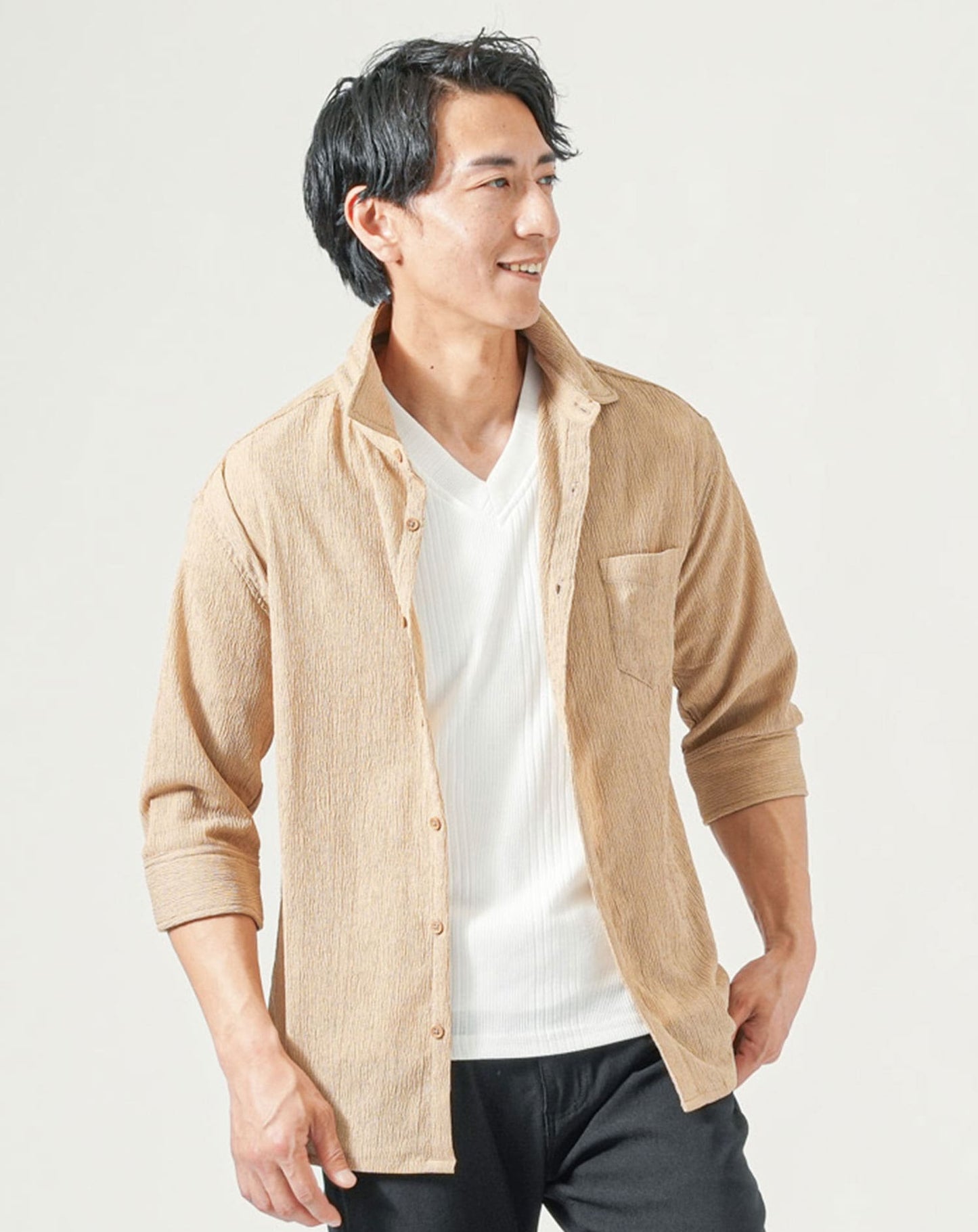 ベージュ　H183cmW63kg 着用サイズ:Ｌ