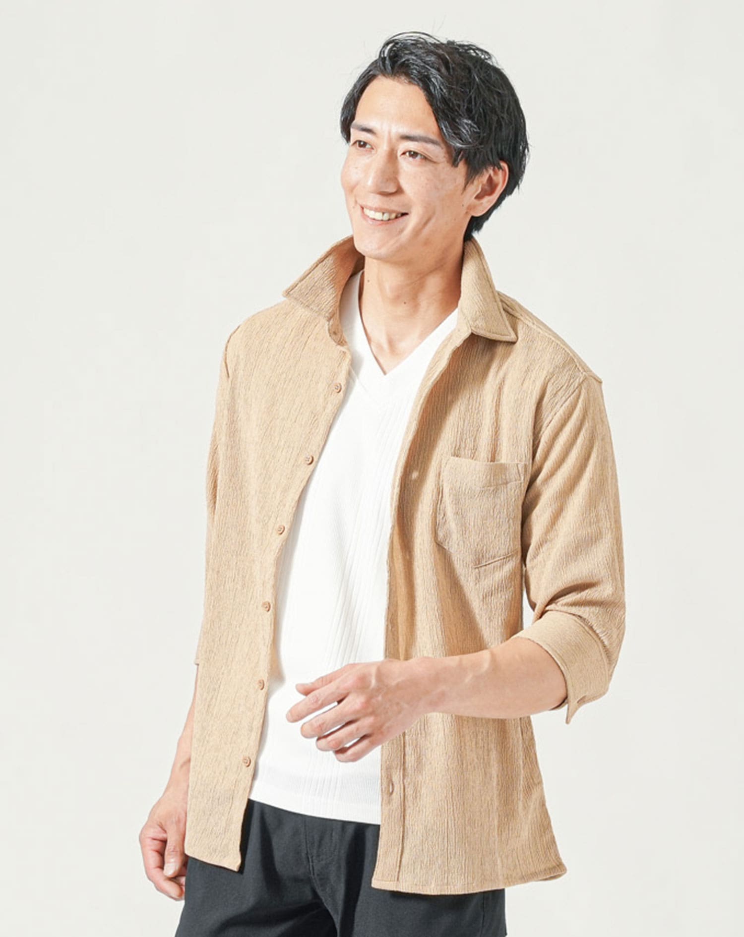 ベージュ　H183cmW63kg 着用サイズ:Ｌ