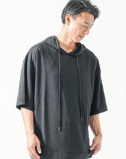 オーバーサイズ5分袖プルオーバーパーカー