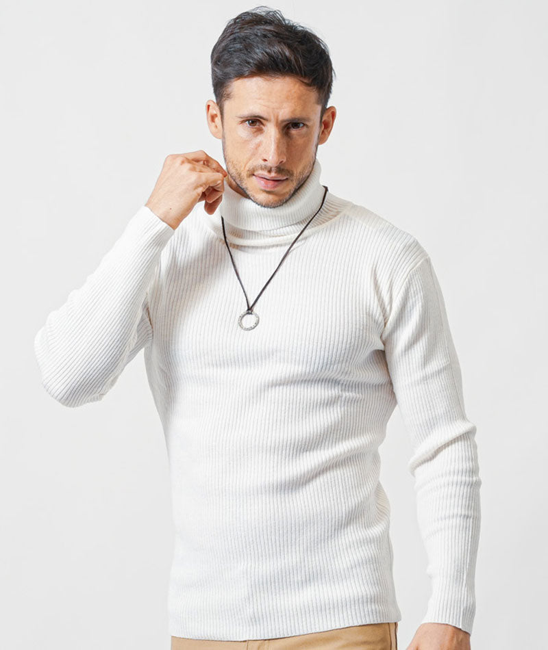 がっちり体型の方におすすめ二重臼リブ編みストレッチタートルネックニット