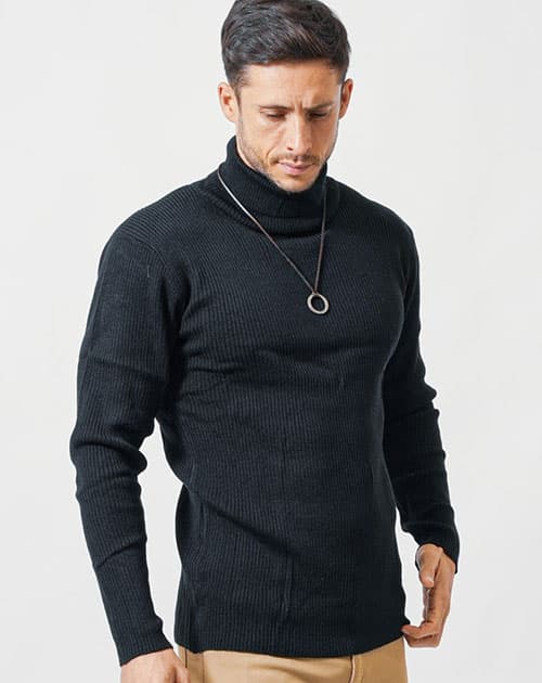 がっちり体型の方におすすめ二重臼リブ編みストレッチタートルネックニット