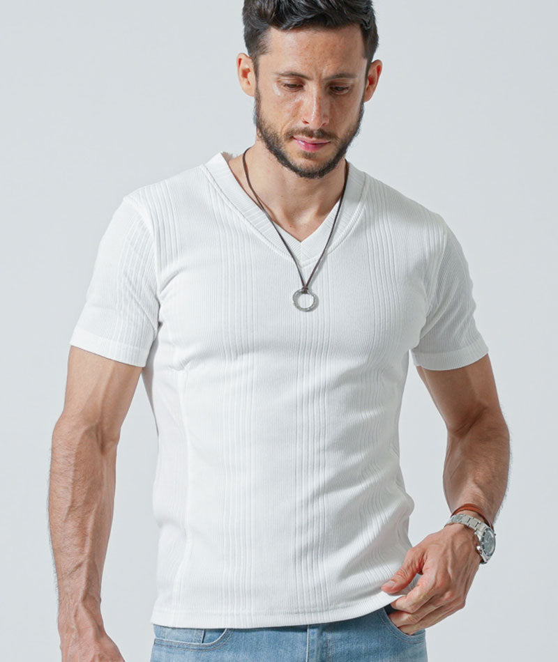がっちり体型の方におすすめランダムテレコ半袖VネックTシャツ