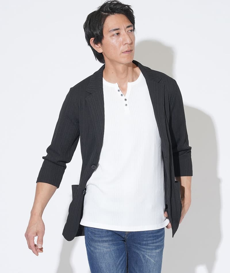 シワになりにくくカバンに入る、きちんと見えジャケット