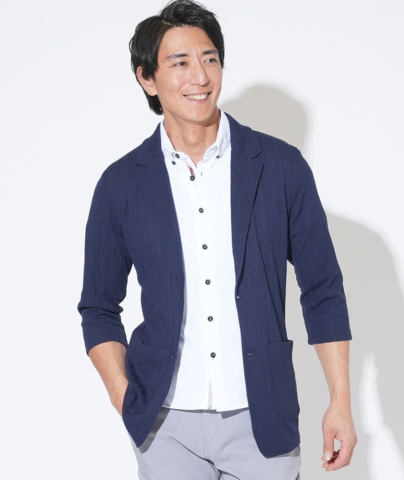 シワになりにくくカバンに入る、きちんと見えジャケット