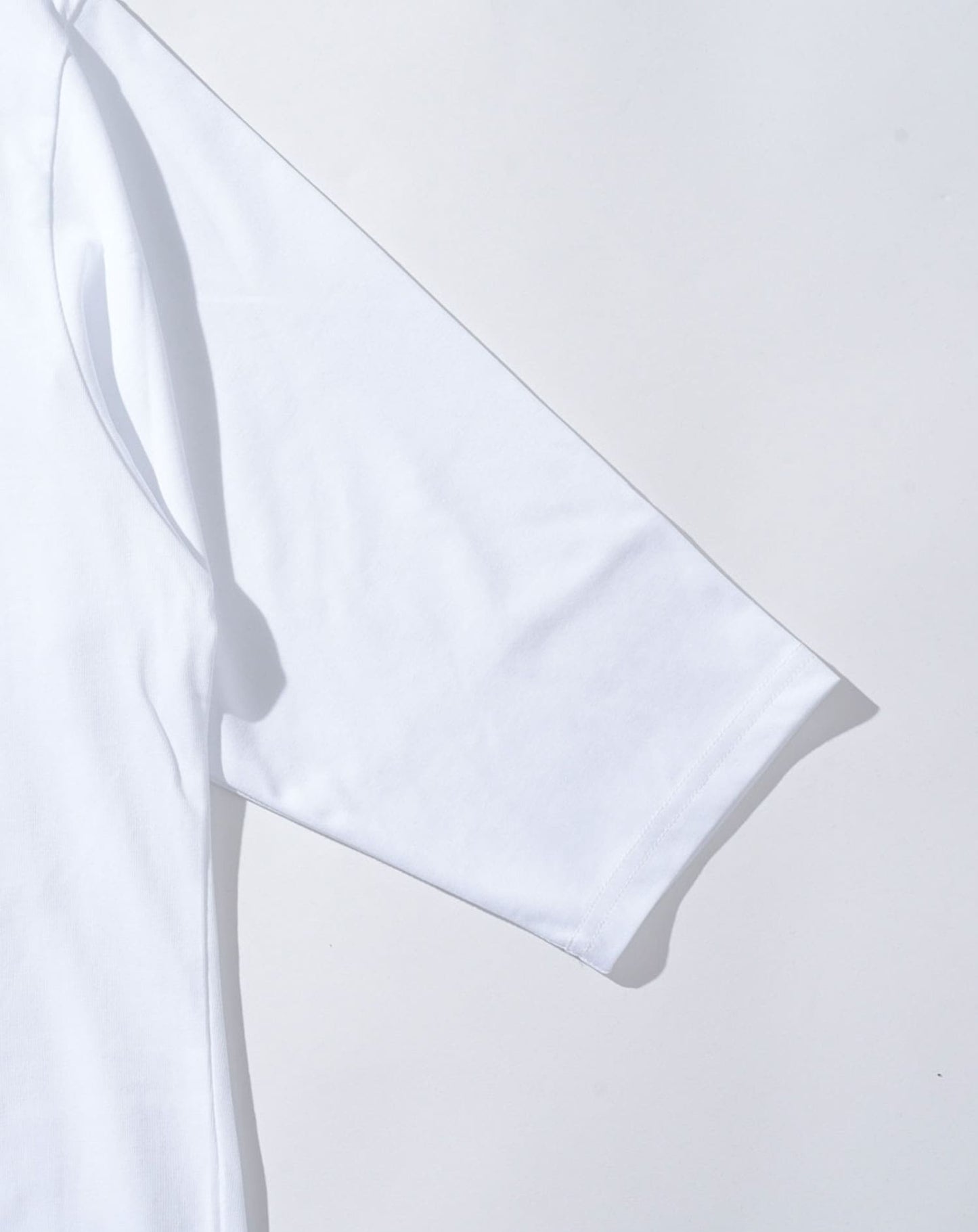 オーバーサイズポケット付き7分袖ポケット付きクルーネックTシャツ