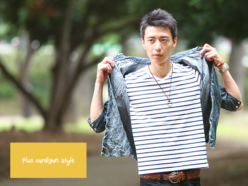 半袖Vネックボーダーカットソー