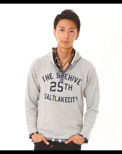 フェイクレイヤードシャツパーカー