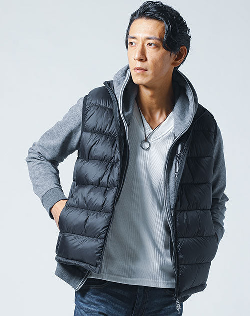 シンプルデザイン中綿ダウンベスト