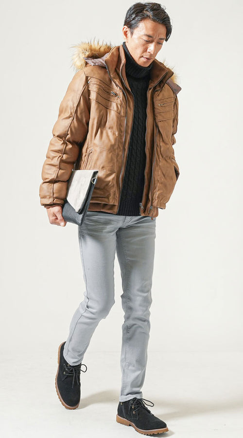 メンズにおすすめの黒ニットコーデ