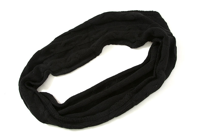 ケーブル編みデザインニットスヌード