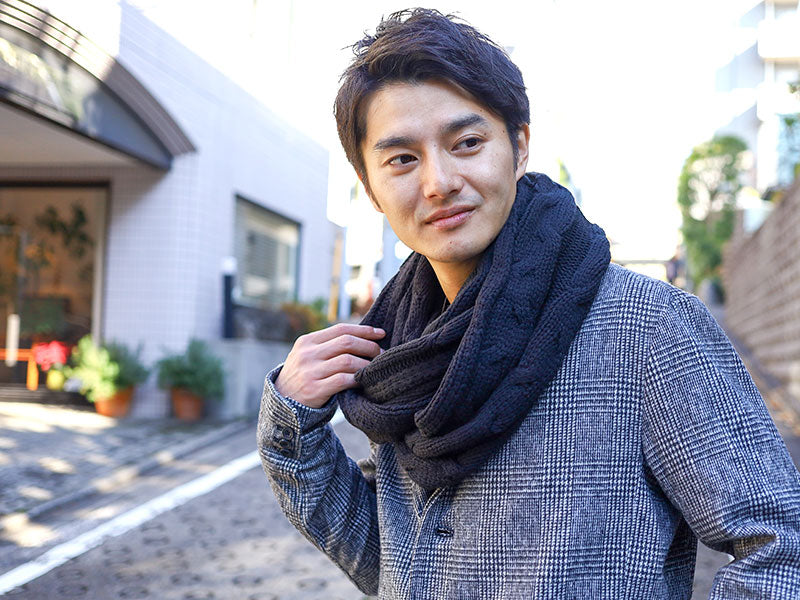 ケーブル編みデザインニットスヌード