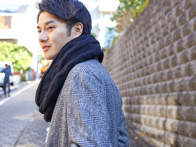 ケーブル編みデザインニットスヌード