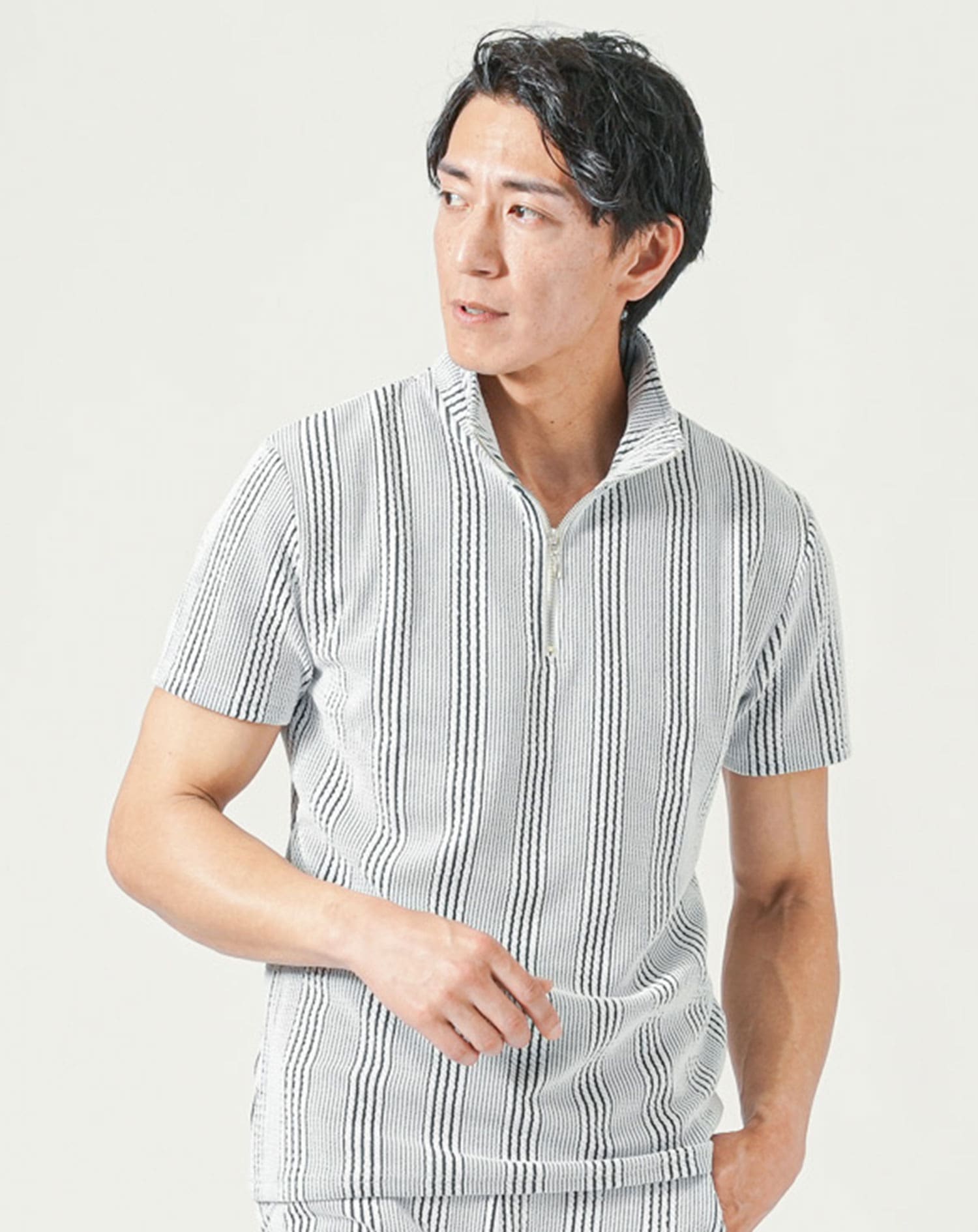 夏服セットアップ ハーフジップ半袖ポロシャツ×イージーアンクルパンツ