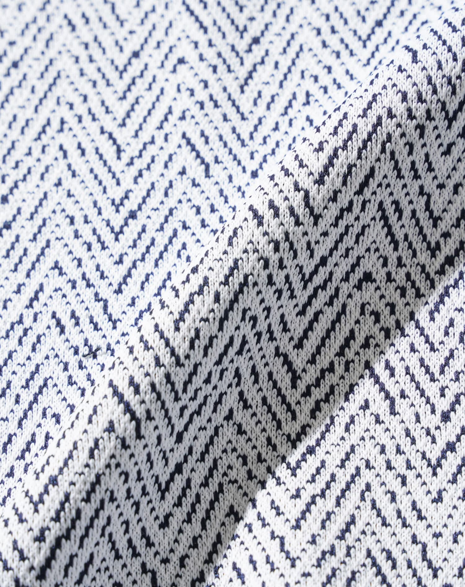 ラフヘリンボーンVネック半袖Tシャツ