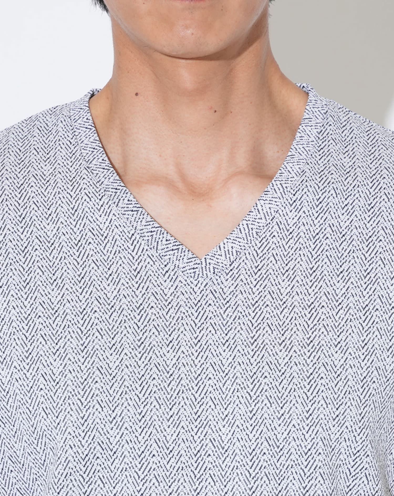 ラフヘリンボーンVネック半袖Tシャツ
