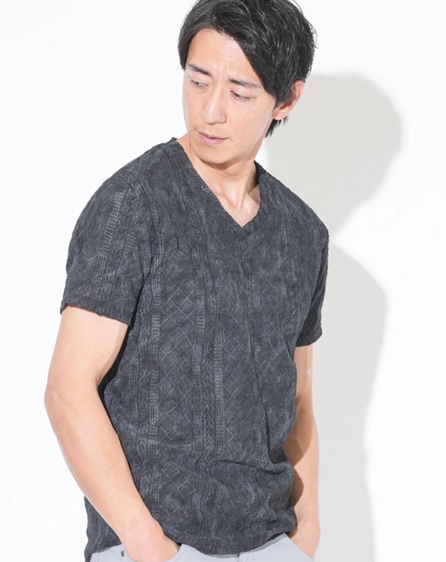 ケーブルVネック半袖Tシャツ